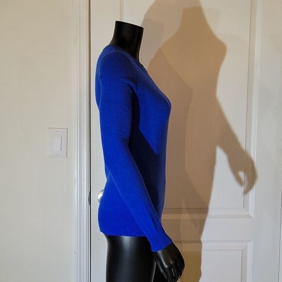 BRAND NEW WOSSIMO LONG SLEEVES SWEATER - Picture 5 of 16